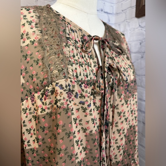The rustic rack Floral Boho Sheer Long Sleeve Patchwork print tunic blouse - Picture 2 of 7